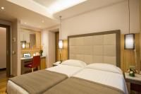 A bed or beds in a room at Vibe Nazionale