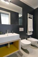 A bathroom at Atypical Rooms