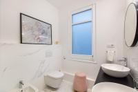 Kúpeľňa v ubytovaní Majestic 4BR/4BATH apartment in Sagrada Familia area