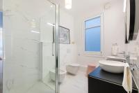 Kúpeľňa v ubytovaní Majestic 4BR/4BATH apartment in Sagrada Familia area