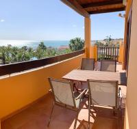 A balcony or terrace at Apartamento Alcocebre Beach Resort