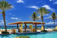 Πισίνα στο ή κοντά στο Stay on the Beach in Saint Maarten 3BR Condo sleeps 8