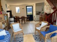 Plán poschodí v ubytovaní Maison lumineuse avec jardin, près de la plage des Grands Sables - FR-1-418-195
