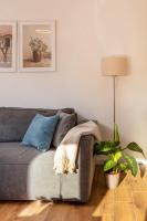 Posedenie v ubytovaní Apartment with terrace and parking near beach