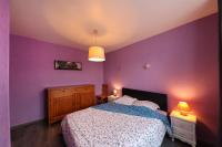 Łóżko lub łóżka w pokoju w obiekcie Appartement Rue du lac