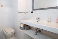 Koupelna v ubytování A Casa Nuccia Mansarda by Holiday Solutions
