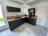 Kuchyňa alebo kuchynka v ubytovaní Maisonnette confortable à Pornic