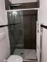 A bathroom at I D'A Charming Penthouse - LAKE VIEW- Como- House-130 mt-2 double bedrooms and 2 double bathrooms a spacious living room-Full equipped kitchen-Private garden and terrace-Private covered parking
