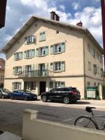 Budynek, w którym mieści się apartament