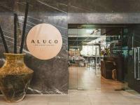 Restaurace v ubytování NYARU Villa Port Douglas, QLD