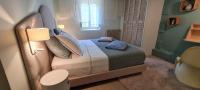 Ein Sitzbereich in der Unterkunft Villa Aigarden maison d&#39;hôtes