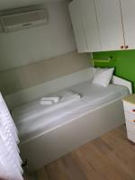 Posteľ alebo postele v izbe v ubytovaní LOLA HOME