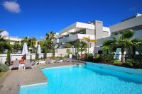 Bazén v ubytování Luxury Townhouse in La Cala De Mijas nebo v jeho okolí