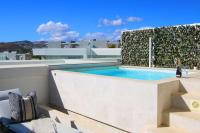 Bazén v ubytování Luxury Townhouse in La Cala De Mijas nebo v jeho okolí