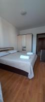 Postel nebo postele na pokoji v ubytování Belvedere Holiday Club К302