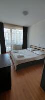 Postel nebo postele na pokoji v ubytování Belvedere Holiday Club К302