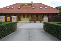 The building in which Az apartmant is located