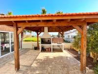 Balkón nebo terasa v ubytování Tarracotta Villa 4 bedroom, near Ayia Napa
