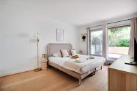 Posteľ alebo postele v izbe v ubytovaní Elegant apartment - 2BR-6P - Tour Eiffel