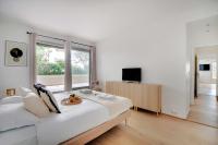 Televízia a/alebo spoločenská miestnosť v ubytovaní Elegant apartment - 2BR-6P - Tour Eiffel