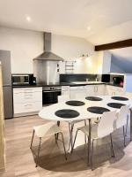 Kuchyňa alebo kuchynka v ubytovaní Pin's - Magnifique appartement