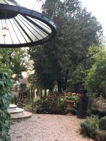 Ogród w obiekcie DUPLEX AVENUE ROYALE