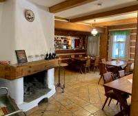 Restaurace v ubytování Chata Hubertka Krkonoše