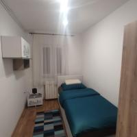 Een bed of bedden in een kamer bij Apartman Dra&#x17E;ice-Grobnik