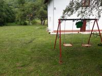 Children&#39;s play area sa Villa Gole&scaron; Travnik