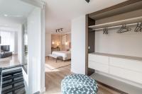 Łóżko lub łóżka w pokoju w obiekcie Exclusive Penthouse & terrace by ELE Apartments