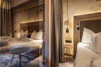 Posteľ alebo postele v izbe v ubytovaní Hotel Gasthof Brücke
