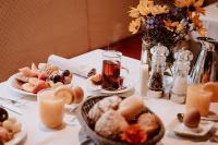 Jídlo v hotelu nebo okolí