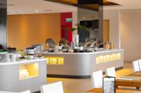 Jídlo v hotelu nebo okolí