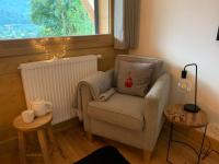 Część wypoczynkowa w obiekcie Pom Pom, 3 bedroom apt with stunning mountain views-Samoëns