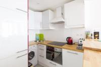 Kuchyňa alebo kuchynka v ubytovaní High Standing 2-Room Apartment in Latin Quarter Paris