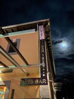 Afbeelding uit fotogalerij van Hotel Cadario 1925 in Tebongo