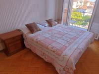 cozy room with queen bed 温馨双人大房间 - Housity
