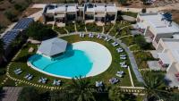 Bazén v ubytovaní Cambiocavallo Resort alebo v jeho blízkosti
