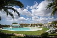 Bazén v ubytovaní Cambiocavallo Resort alebo v jeho blízkosti