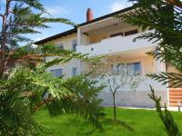 Vonkajšia záhrada v ubytovaní Holiday Home Villa Ivan
