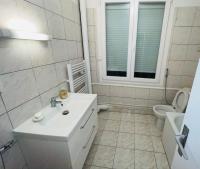 Kúpeľňa v ubytovaní Best holliday Home for family newly renovated