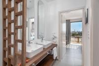 Kúpeľňa v ubytovaní Kellys Luxury Apartments