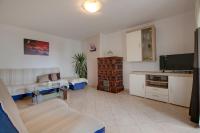 Kuchnia lub aneks kuchenny w obiekcie Apartment Sara, village Štinjan