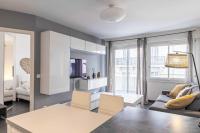 Część wypoczynkowa w obiekcie Beautiful apartment with balcony - Center Cannes