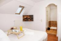 Posteľ alebo postele v izbe v ubytovaní ROOFTOP - COSY FLAT Centre Senlis