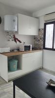Kuchyňa alebo kuchynka v ubytovaní CASA MORENA MiA APARTAMENTOS