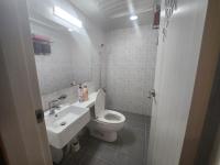Olive hostel R(Residence)にあるバスルーム