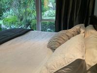 Maddisons Garden Guest Suite - Coatesvilleにあるベッド