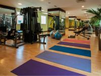 Fitness centrum a/nebo fitness zařízení v ubytování Citymax Hotel Bur Dubai