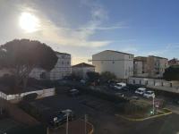 Plan piętra w obiekcie Appartement avec Piscine, Parking Privé, Lave-Vaisselle – À 150m de la Plage - FR-1-702-36
